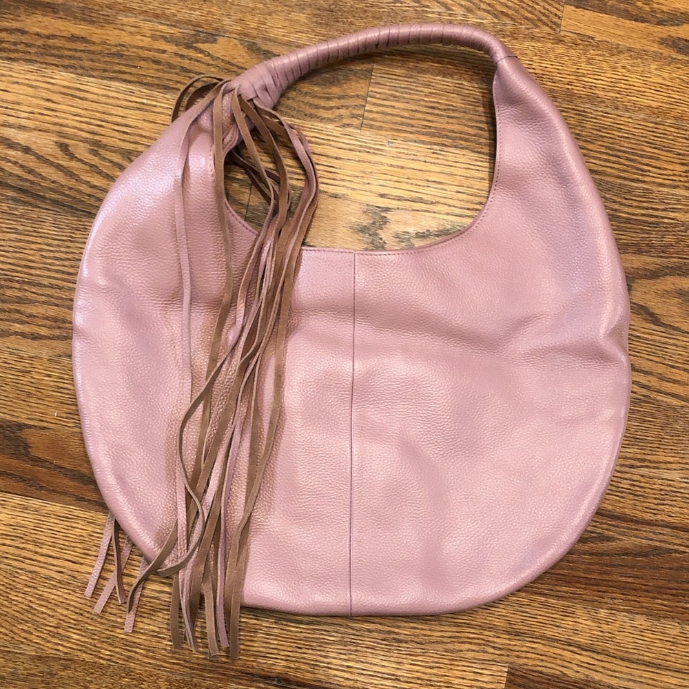 B-Low the Belt handbag